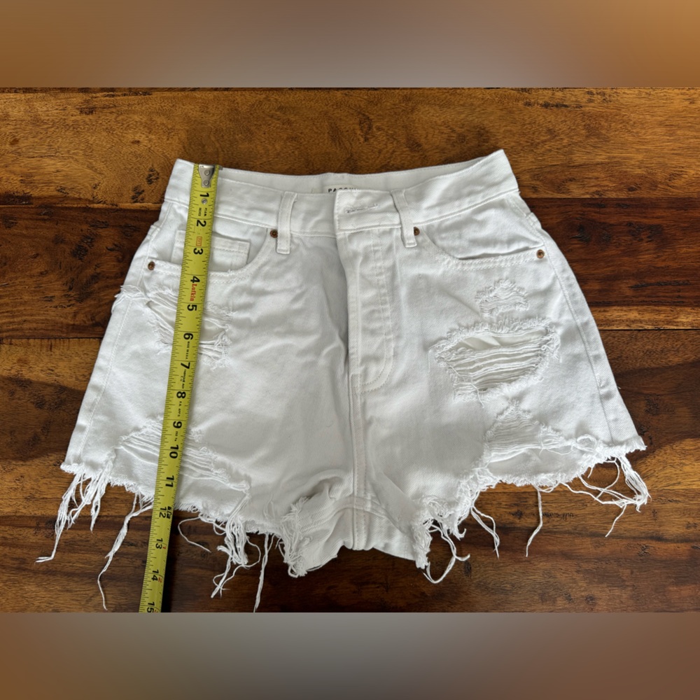 Pacsun white jean short